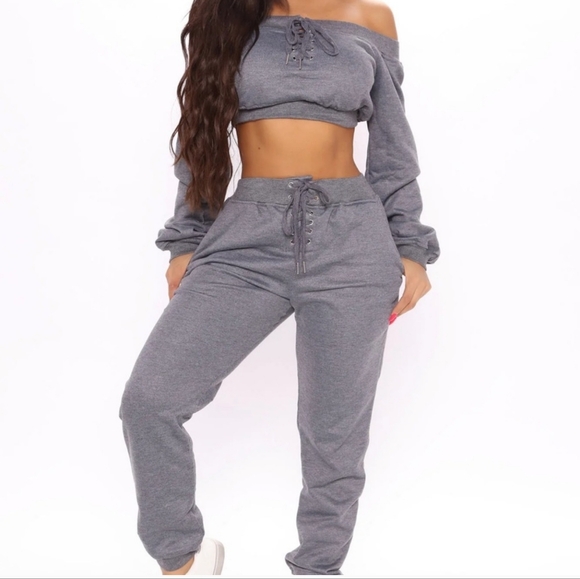 Fashion Nova Other - 🚩FN Set👟♣️
